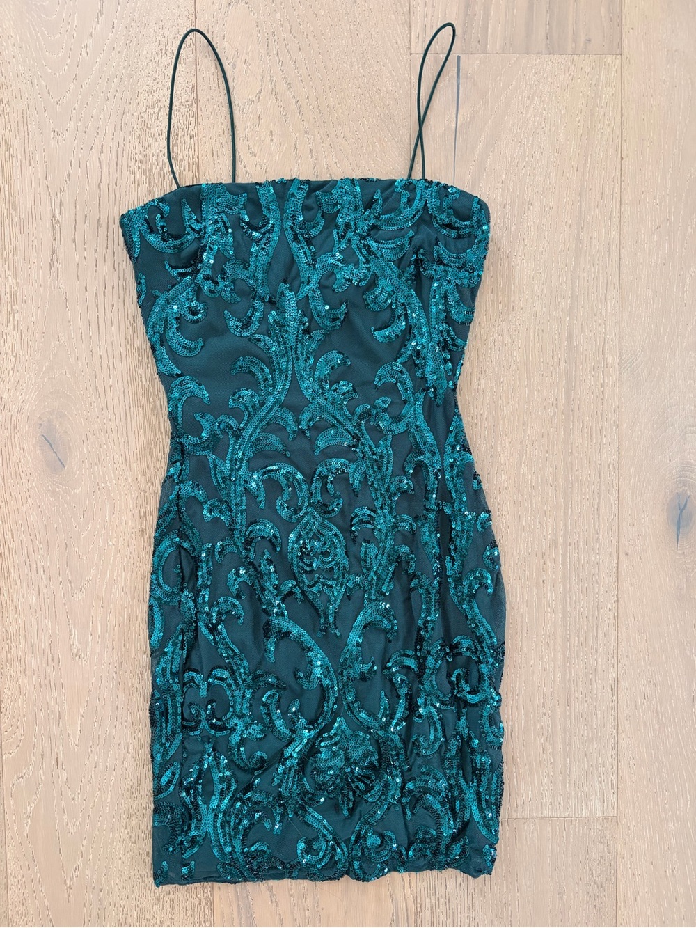 Windsor Emerald Green Sequin Spaghetti Strap Body Con Mini Dress XS